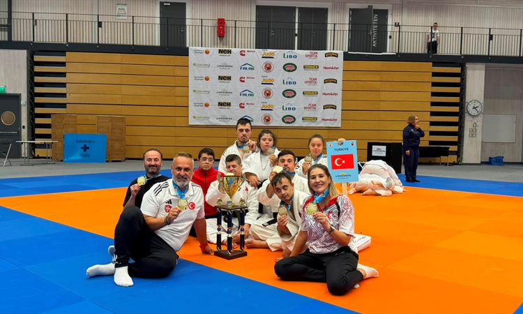 Sıcak Gündem: Down Judo'da Tarihi Şampiyonluk - Son Dakika