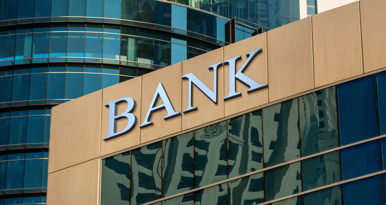 Ayrıntılar Netleşti: Dubai'deki dev bankalar alarma geçti: Savaş korkusuyla şubeler tek tek kapandı - Son Daki