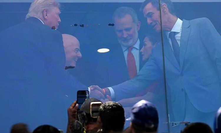 Gündemden Son Bilgiler: Dünya şaşkın! Trump ile Sanchez'den beklenmeyen kare - Haberleri