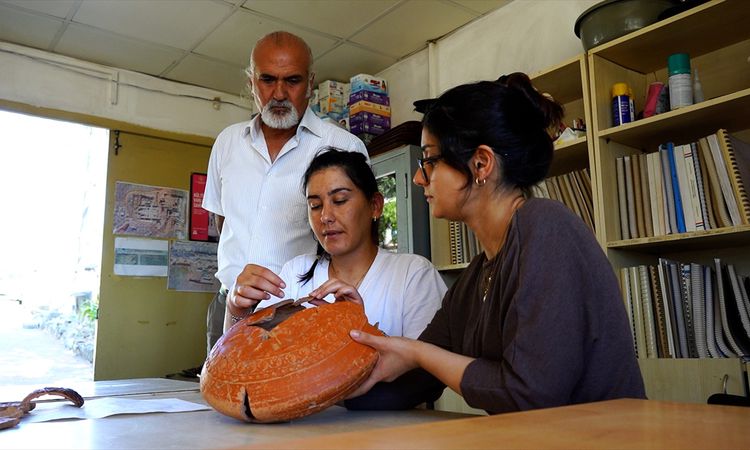 Gündemden Son Bilgiler: Dünyada Tek 1500 Yıllık Litürjik Kap Isparta'da Bulundu - Son Dakika | İşte Tüm Ayrınt