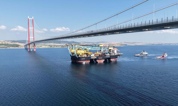 Gündemden Son Bilgiler: Dünyanın En Büyük 3. Vinç Gemisi 1915 Çanakkale Köprüsü'nden Geçti - Son Dakika Haberl