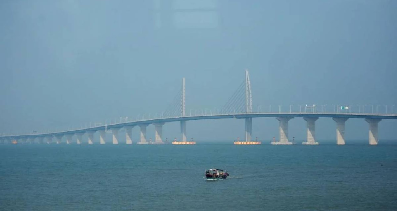 Son Gelişme: Dünyanın en uzun köprüsünü geçmek 40 dakika sürüyor: 3 şehri birbirine bağladı - Son Dakika Haber