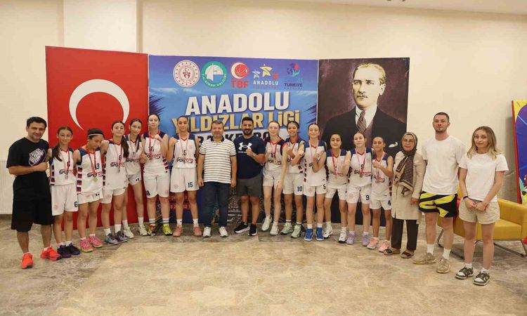 Düzce ANALİG Kız Basketbol Takımı Türkiye Finalleri'nde - Son Dakika - Son Dakika Bilgileri
