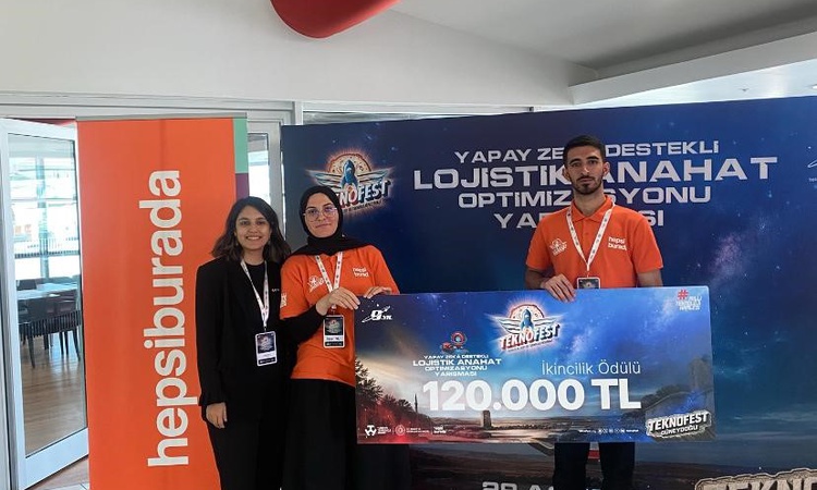 Düzce Üniversitesi LojiX takımı TEKNOFEST'te Türkiye ikincisi oldu, 120 bin TL aldı - Son Dakika Bilgileri