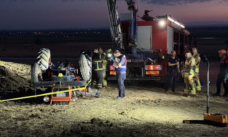 Ayrıntılar Netleşti: Edirne'de devrilen traktörün altında kalan 2 kişi öldü - Son Dakika Haberleri | İşte Tüm