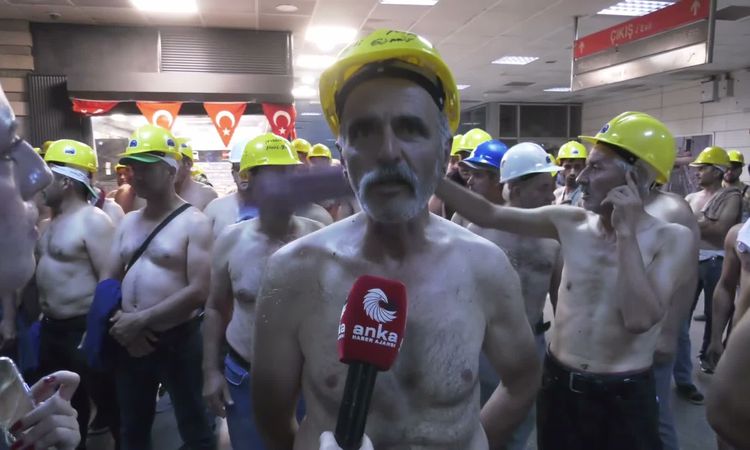 Ayrıntılar Netleşti: Elazığ Eti Gümüş Madencilerinin Eylemi Üçüncü Gününde: 'Çocuklarımın Ekmeği İçin Direniyo