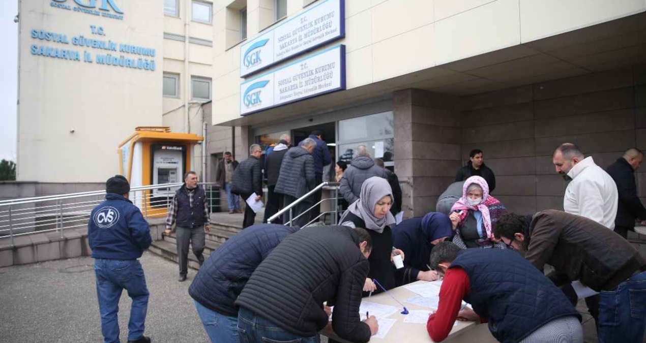 Ayrıntılar Netleşti: Elini çabuk tutmayanların emeklilik yaşı yükselecek - Son Dakika