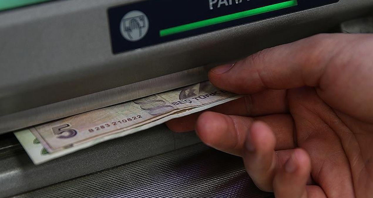 Gündemden Son Bilgiler: Emekli zammı için Saray danışmanından örtülü cümleler - En Son Haber | İşte Tüm Ayrınt