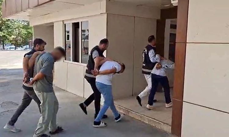 Engelli genç kıza istismara 5 tutuklama! İğrenç itiraf geldi - Son Dakika Haberleri - Son Dakika Bilgileri