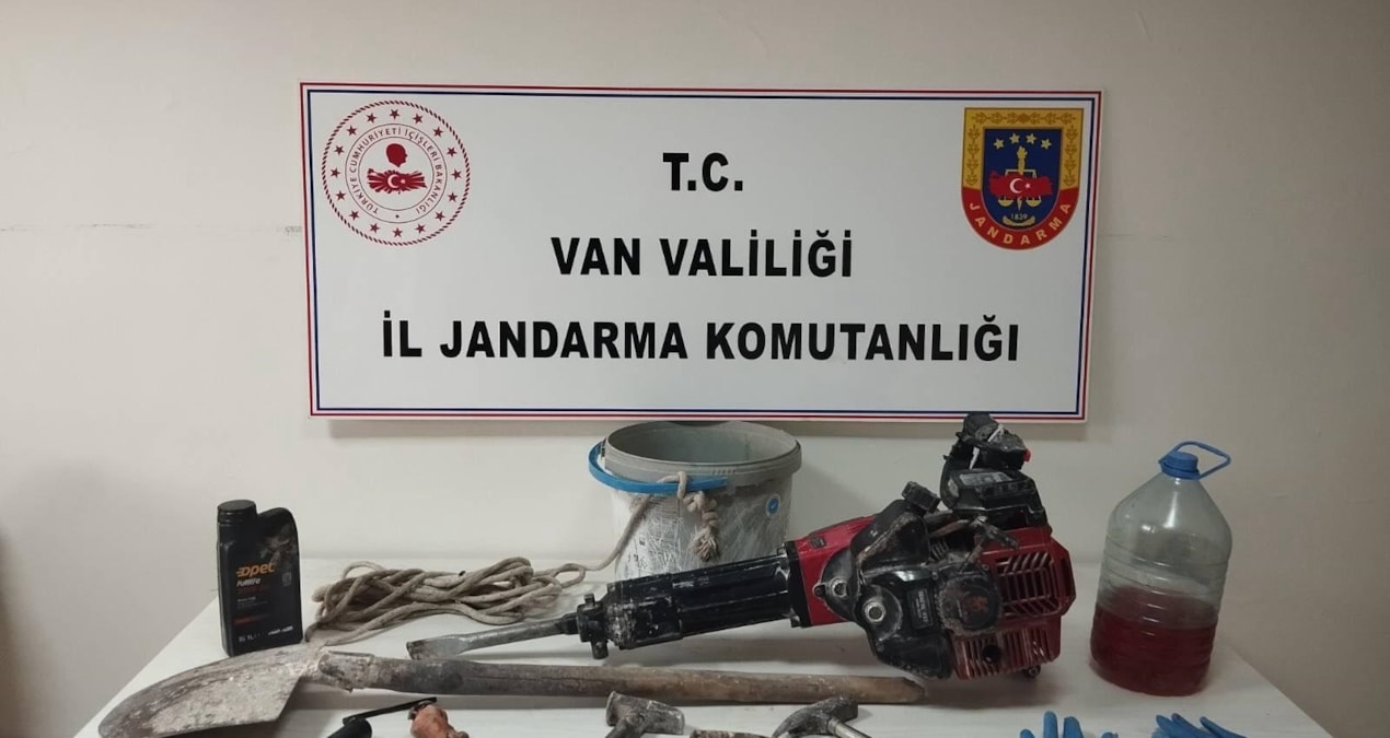 Erciş’te kaçak kazı operasyonu: Suçüstü yakalandılar - Haberleri - Son Dakika Bilgileri