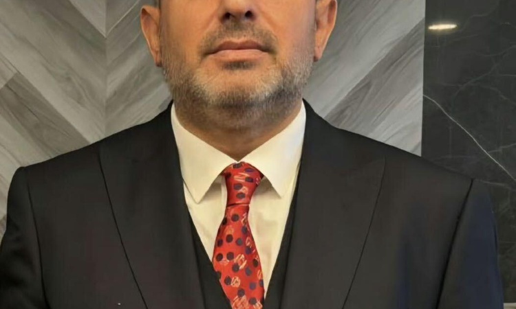Erdal Cevahir, İTO'da 45 No'lu Konut İnşaatı Meslek Komitesinden yeniden meclis üyeliğine aday ve Merak Edilen