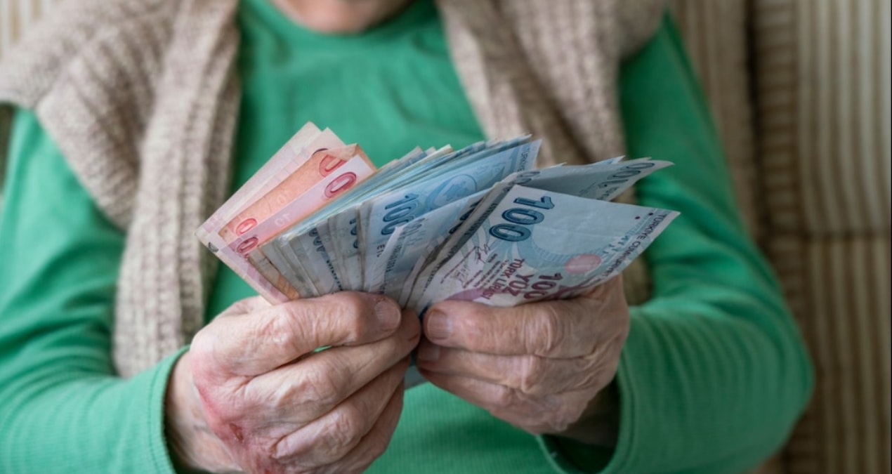Erdogan's raise, 3 retirees' salaries - News