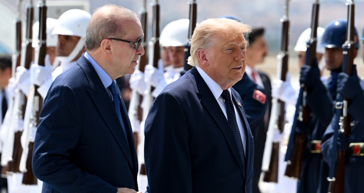 Erdogan welcomed Trump on the apron - Last Minute
