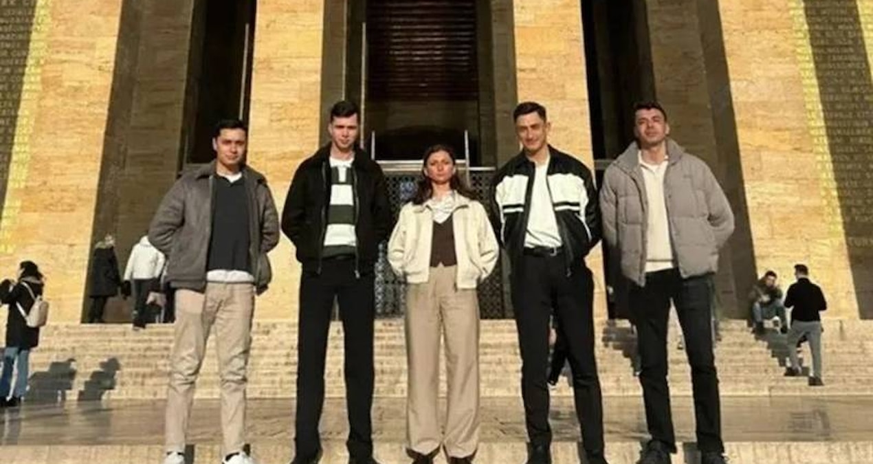 Ayrıntılar Netleşti: 'Erhan Afyoncu teğmenleri Erdoğan'a şikayet etti' iddiası - Haberleri | İşte Tüm Ayrıntıl