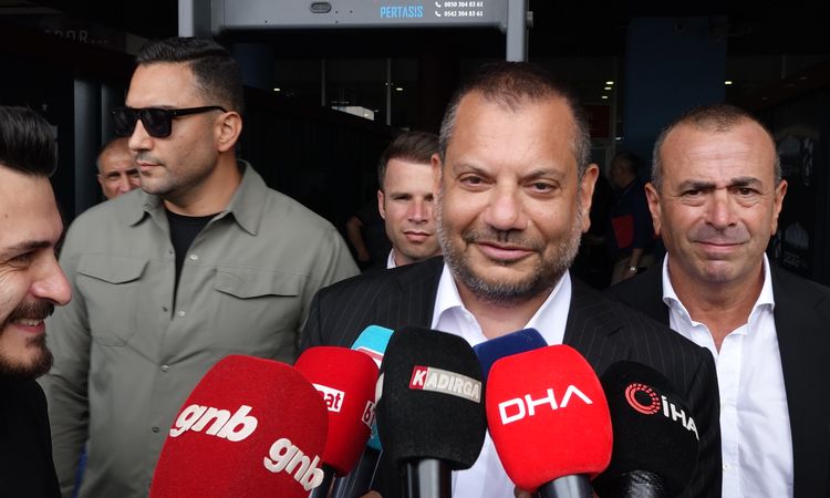 Sıcak Gündem: Ertuğrul Doğan: Bugün tarihimizin iki önemli dönüm noktasını birlikte yaşamanın gururunu yaşıyor