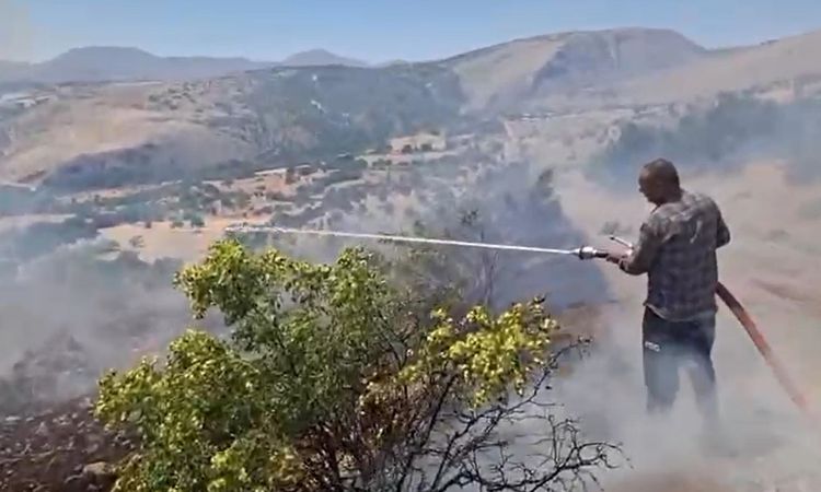 Ayrıntılar Netleşti: Erzincan'da Arazide Çıkan Yangın Kontrol Altına Alındı - Son Dakika ve Merak Edilenler