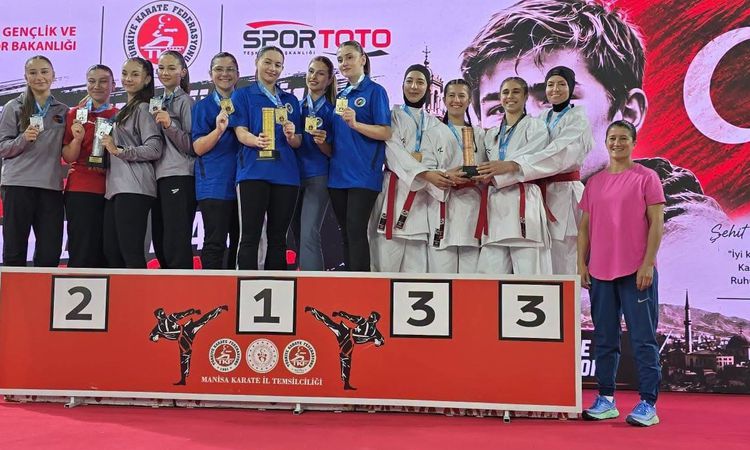 Son Gelişme: Erzincan'dan Karate Şampiyonasında Büyük Başarı: Türkiye Üçüncülüğü - Haberleri: Gelişmeler Takip