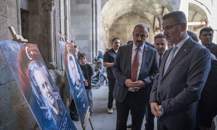 July 15 photography exhibition opened in the historical Çifte Minareli Madrasa in Erzurum - Breaking News