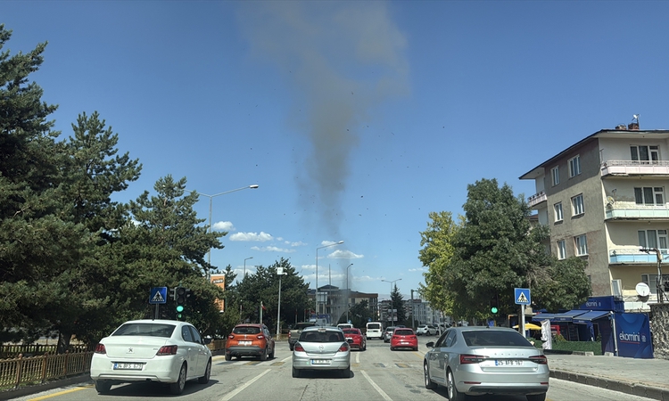 Erzurum'da hortum araç kamerasıyla görüntülendi