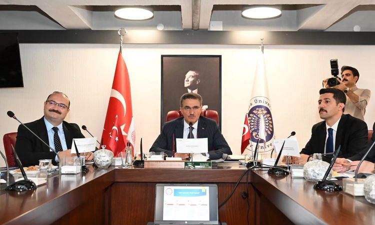 Kritik Açıklama: Erzurum’da sanayi ve teknoloji işbirliği zirvesi - Haberleri: Gelişmeler Takip Ediliyor