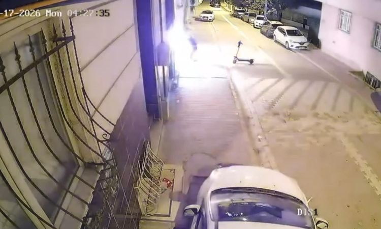 Ayrıntılar Netleşti: Esenyurt'ta kundaklama dehşeti: Ayrıldığı kız arkadaşının evini 2 kez ateşe verdi - Haber