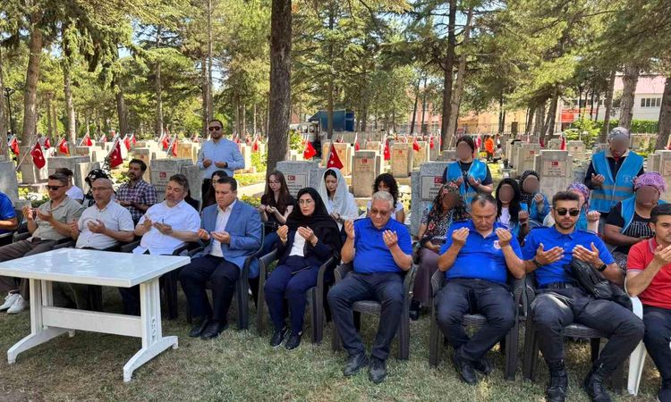 July 15 martyrs were commemorated with prayers in Eskişehir - News