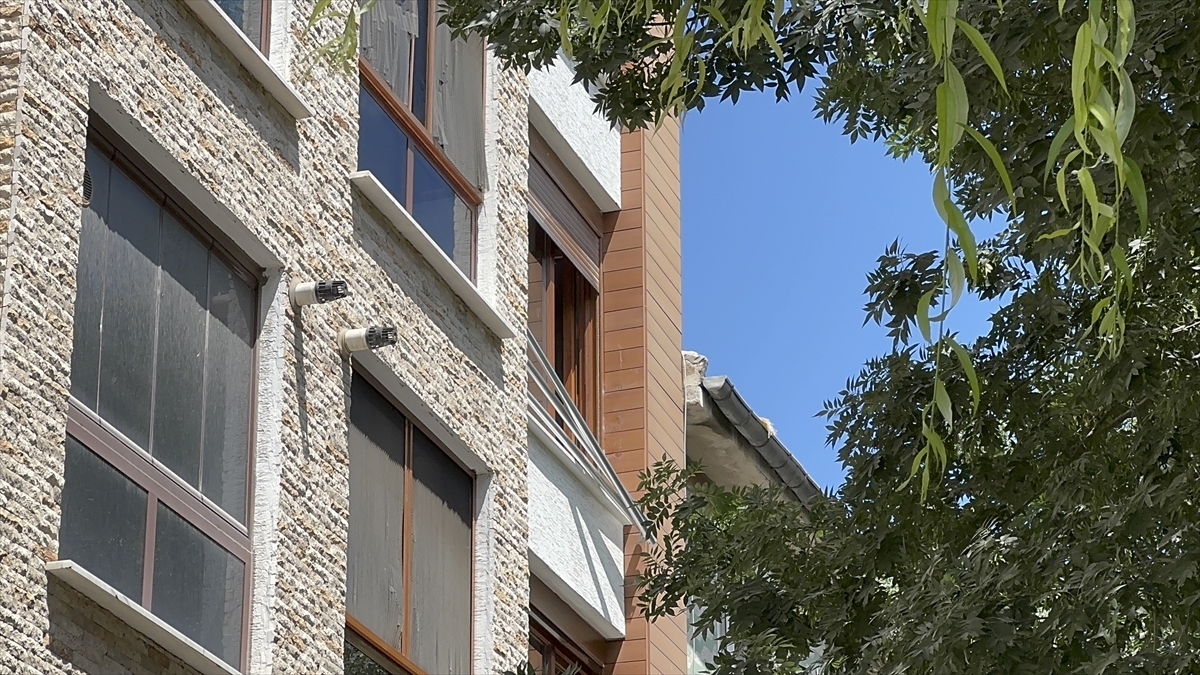 A woman died after falling from the 3rd floor in Eskişehir - Last Minute