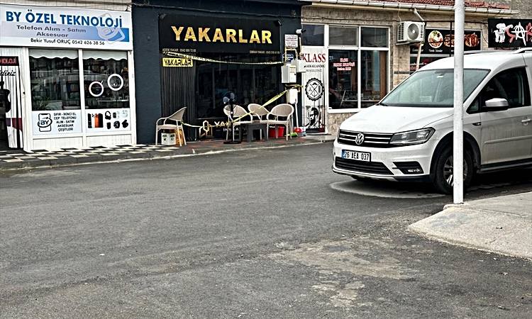 Eskişehir Çifteler'de bıçaklı kavgada bir kişi öldü, 3 şüpheliden 2'si hakkında tutuklama kararı verildi