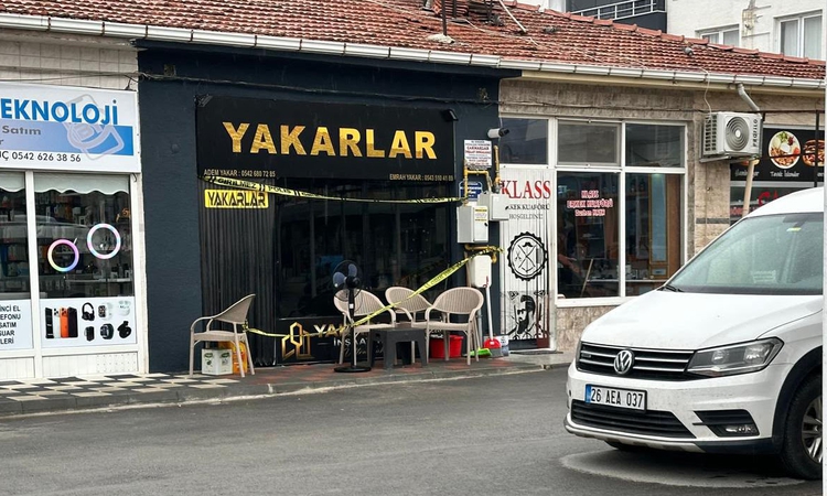Eskişehir Çifteler'de kavgada Emrah Yakar öldü, ağabeyi ve Arda Yakar hakkında tutuklama kararı verildi - Son