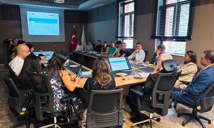 Eskişehir'de Evde Sağlık Hizmetleri Toplantısı Gerçekleştirildi ve Merak Edilenler