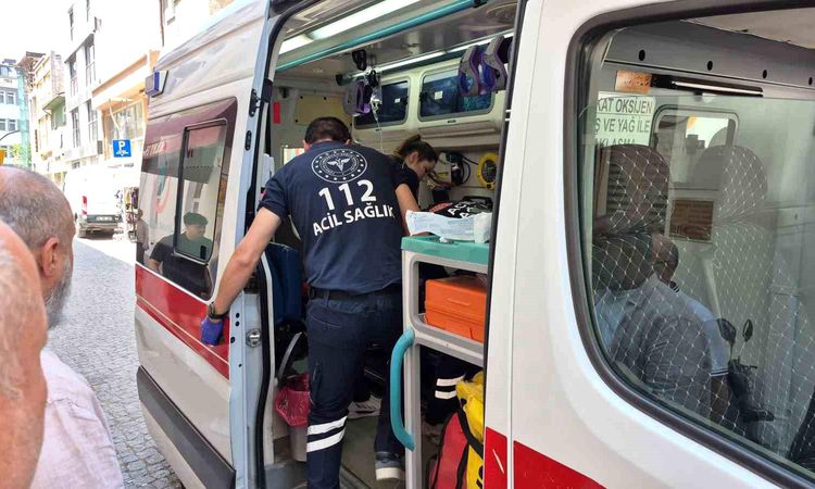 Son Gelişme: Eskişehir'de hamamda kalbi duran adam hastaneye kaldırıldı - Son Dakika: Gelişmeler Takip Ediliyo