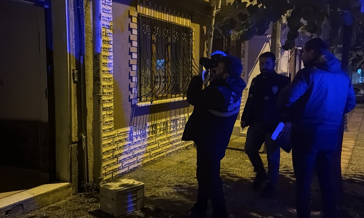 Eskişehir'de komşusunun evinde ölen 43 yaşındaki kadının ölümü şüpheli bulundu