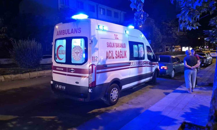 Son Gelişme: Eskişehir'de Motosiklet ile Otomobil Çarpıştı: 1 Yaralı - Haberleri