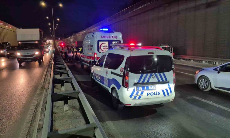 Eskişehir'de Zincirleme Kaza: 5 Yaralı - Son Dakika Haberleri