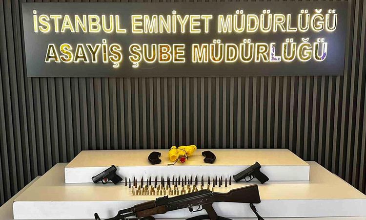 A rifle and a handmade bomb were found from a motorcycle stopped by the police in Eyüpsultan: 7 detained - Breaking News