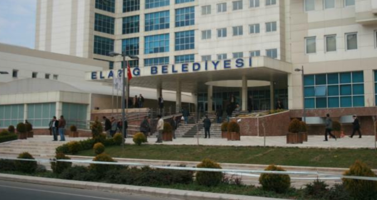 Gündemden Son Bilgiler: Faturalar ödenemedi, tespih müzesine 11,3 milyon TL harcandı - Son Dakika - Son Dakika