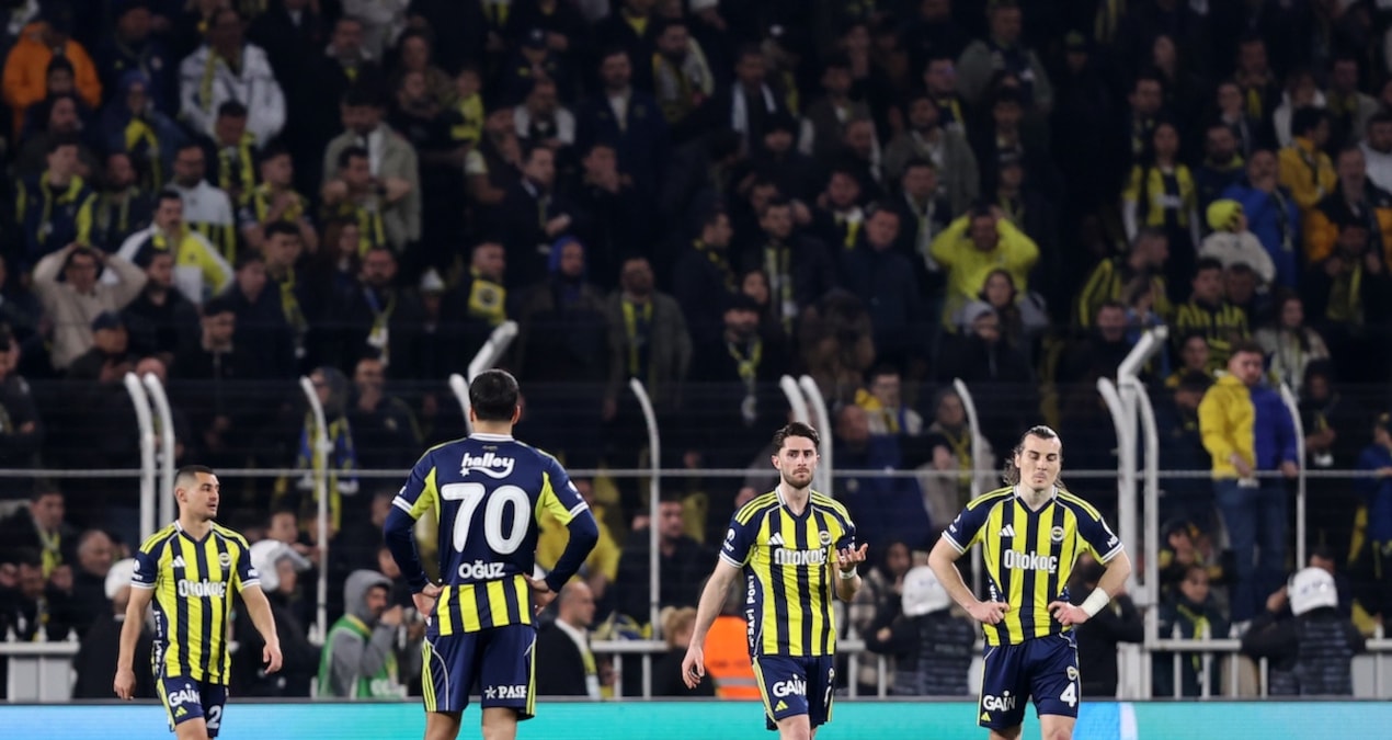 Sıcak Gündem: Fener kendini imha etti! Bireysel hatalardan 15 puan kaybedildi - Son Dakika - Son Dakika Bilgil