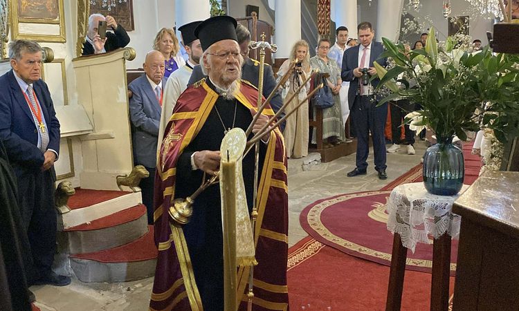 Gündemden Son Bilgiler: Fener Rum Patriği Bartholomeos, Çanakkale'de ayine katıldı - Son Dakika Haberleri ve M