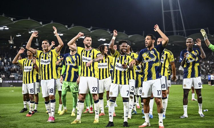 Ayrıntılar Netleşti: Fenerbahçe'de artık ayrılık vakti! Maç bitince taraftarlara veda etti - Son Dakika Haberl