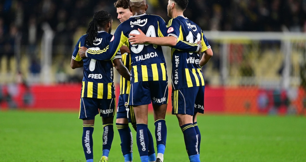 Son Gelişme: Fenerbahçe Avrupa listesini tüm detaylarıyla paylaştı! Kadroda o isimler yok - Son Dakika Haberle