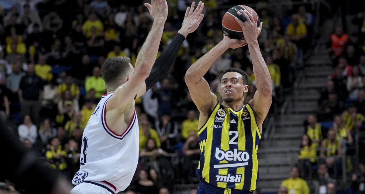 Son Gelişme: Fenerbahçe Beko ikinci yarıda açıldı, Milan'ı devirdi - En Son Haber