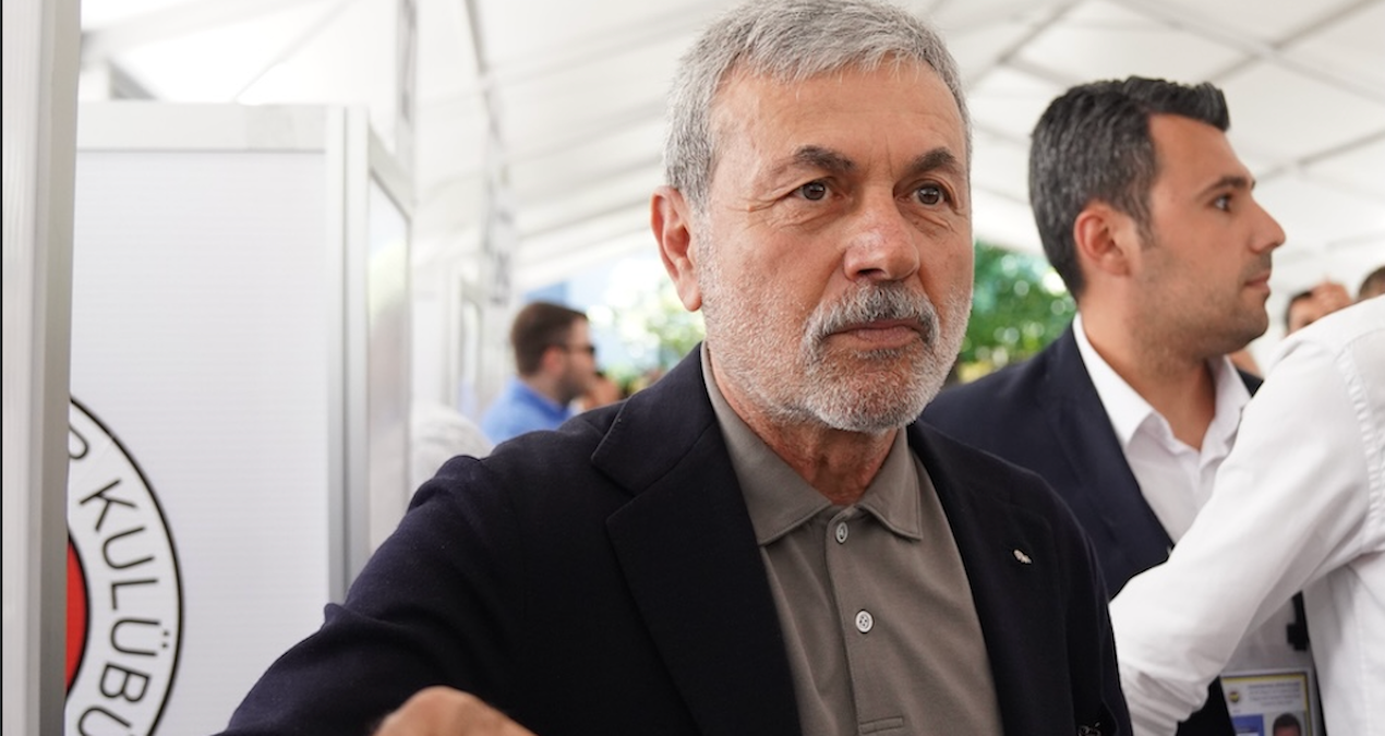 Gündemden Son Bilgiler: Fenerbahçe’de bugün yönetim kurulu yeni teknik direktör konusu için toplanıyor! Kocama