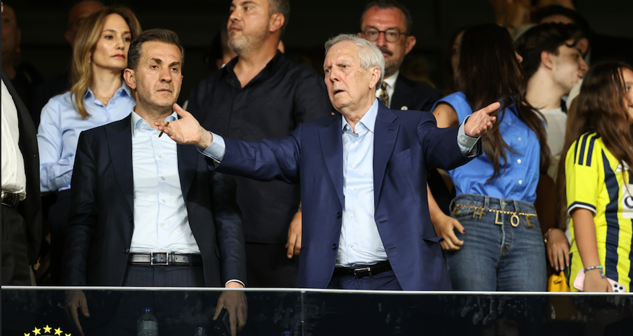 Gündemden Son Bilgiler: Fenerbahçe'den şaşırtan hamle! Ezeli rakibinin eski yıldızını istedi - Son Dakika
