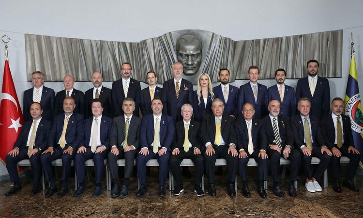 Ayrıntılar Netleşti: Fenerbahçe Futbol A.Ş'nin yeni yönetim kadrosu netleşti! Mahmut Uslu kararı - Haberleri v