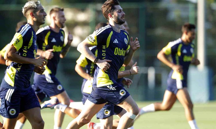 Gündemden Son Bilgiler: Fenerbahçe, Gornik Zabrze maçı hazırlıklarını sürdürdü - Son Dakika Haberleri - Son Da