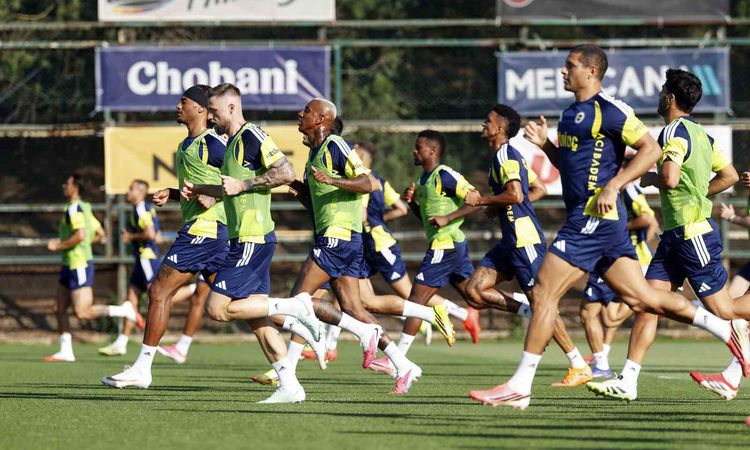 Son Gelişme: Fenerbahçe, Gornik Zabrze rövanşı için hazırlıklarını sürdürdü - Haberleri - Son Dakika Bilgileri