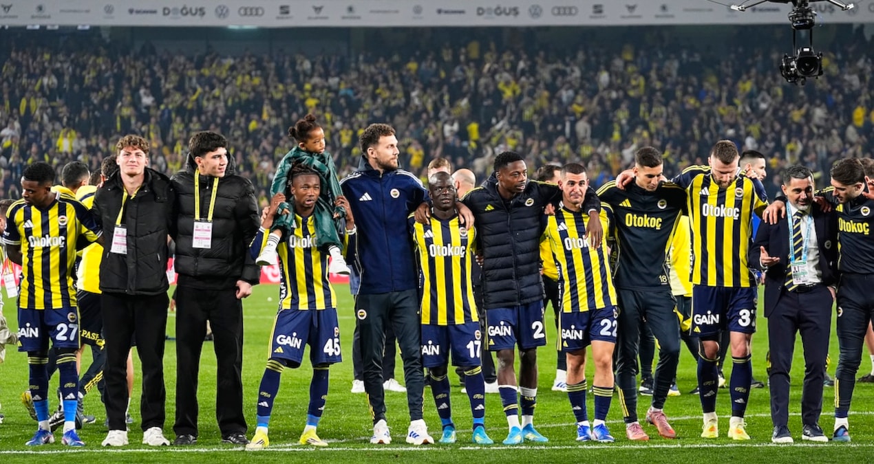 Gündemden Son Bilgiler: Fenerbahçe hayata döndü - Haberleri | İşte Tüm Ayrıntılar