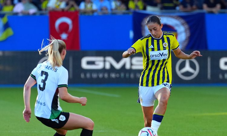 Gündemden Son Bilgiler: Fenerbahçe Kadın Futbol Takımı, Şampiyonlar Ligi'ne penaltılarla veda etti - Son Dakik