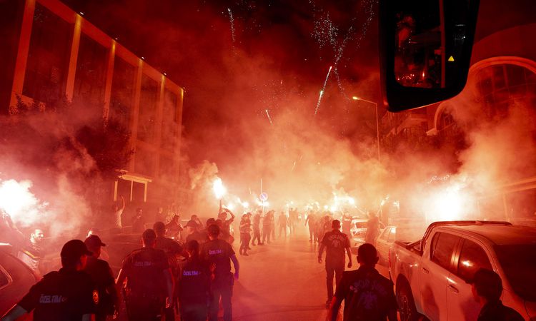 Ayrıntılar Netleşti: Fenerbahçe kafilesi, Ankara'da coşkuyla karşılandı - Son Dakika Haberleri | İşte Tüm Ayrı