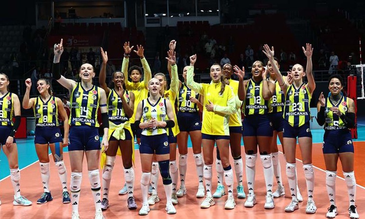 Fenerbahçe Medicana, Eczacıbaşı Peron'u 3-1 yenerek Sultanlar Ligi'nde 4'te 4 yaptı: Gelişmeler Takip Ediliyor